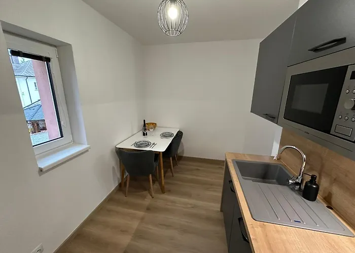 Appartement Frana 4 *